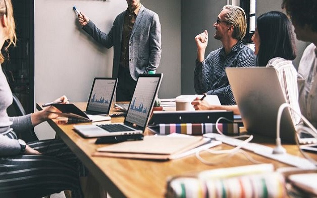 Як впровадити контроль офісних витрат без конфліктів